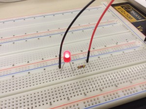 電気がつく！ fabshop