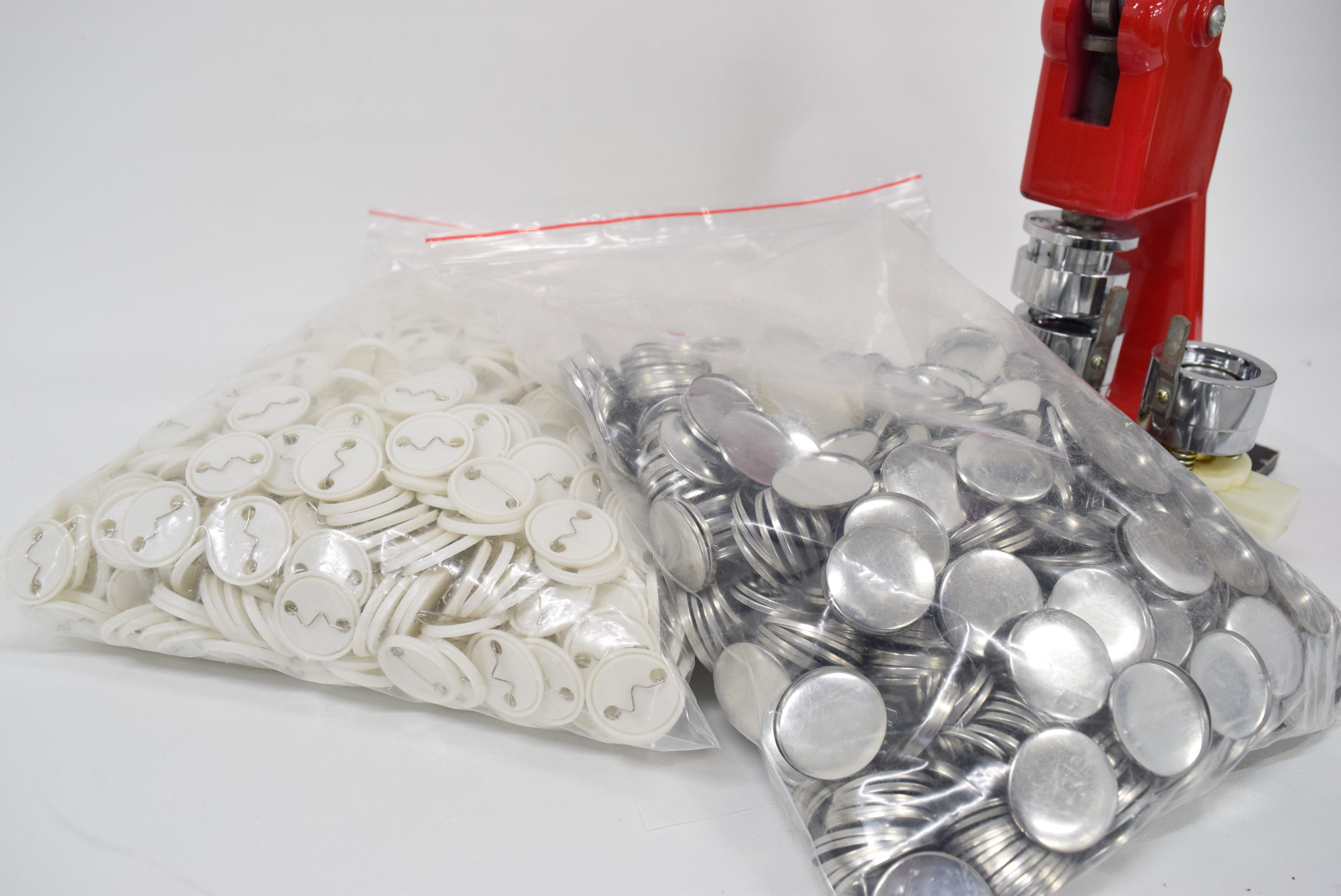 業務用缶バッジ制作機32 1 25インチ サイズ バッジ1 000個付き Store ファブショップ 業務用缶バッジ制作機32 1 25インチ サイズ バッジ1 000個付き Store ファブショップ