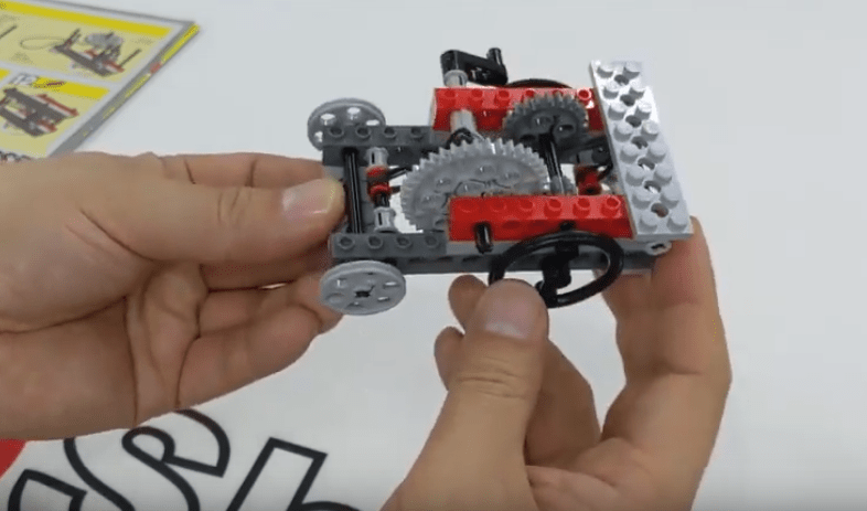 レゴブロックと輪ゴムで作る車 Lego Crazy Action Contraptions 07 Rocket Racer Fabshop Jp デジタルでものづくり ファブショップ