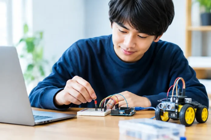 プログラムはなぜ動く?LEDやモーターに届く仕組みを手を動かして学ぶ プログラムはなぜ動く?LEDやモーターに届く仕組みを手を動かして学ぶ